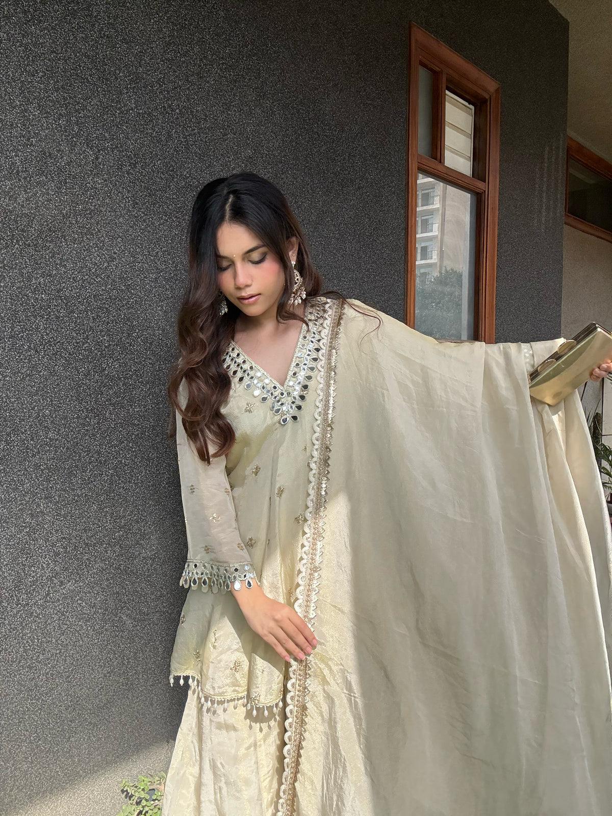 Pearl White Noorat